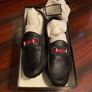 Price drop!! Gucci horsebit leather loafers with box and dust bags